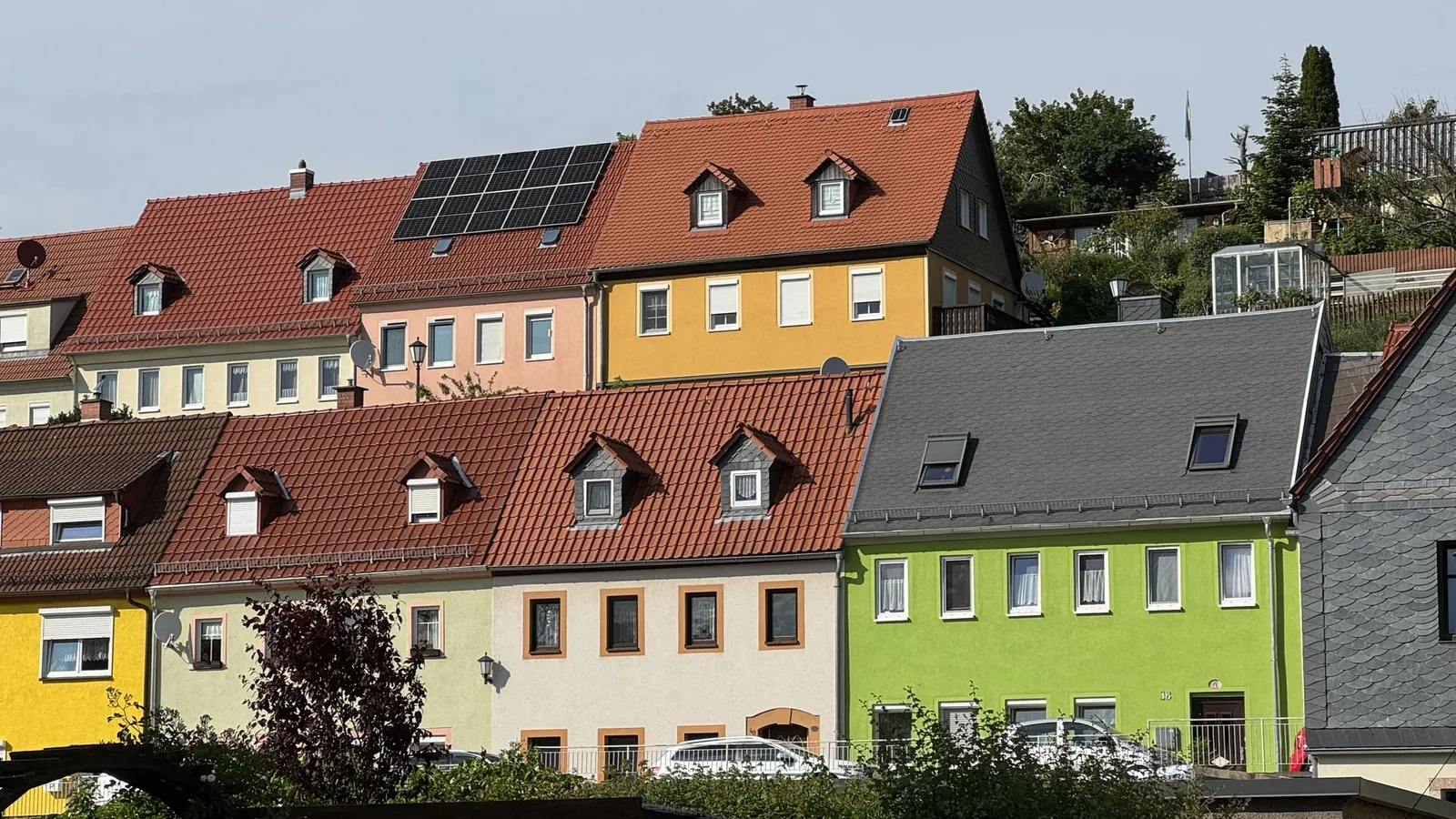 Bezugsfreies Reihenmittelhaus mit Kamin in idyllischer Lage