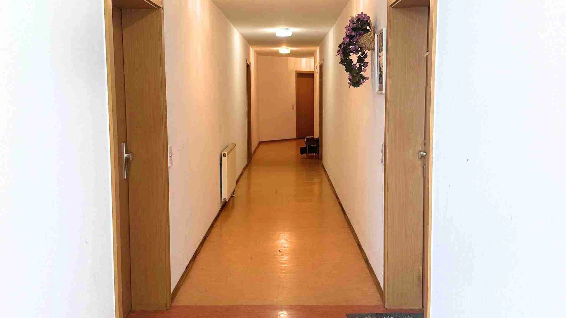 Vermietete 2-Zimmer Wohnung in Niederlungwitz als Kapitalanlage