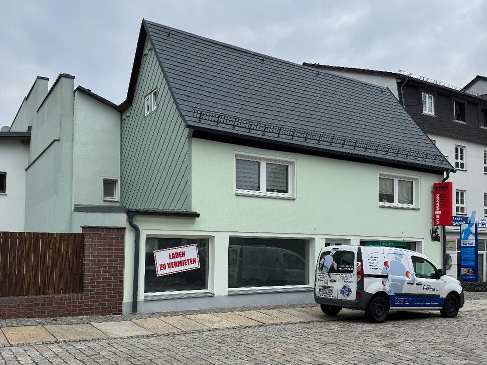 Wohn- und Geschäftshaus mit großzügiger Gewerbefläche und stabilen Mieteinnahmen in attraktiver Lage