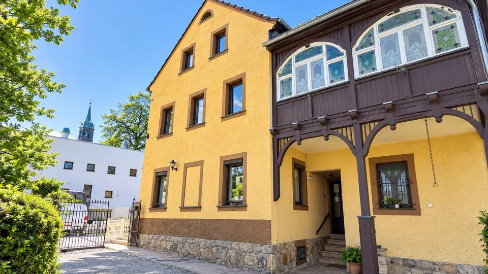 Sanierungsbedürftiges Mehrgenerationenhaus oder Einfamilienidylle - viel Potenzial zur individuellen Neugestaltung