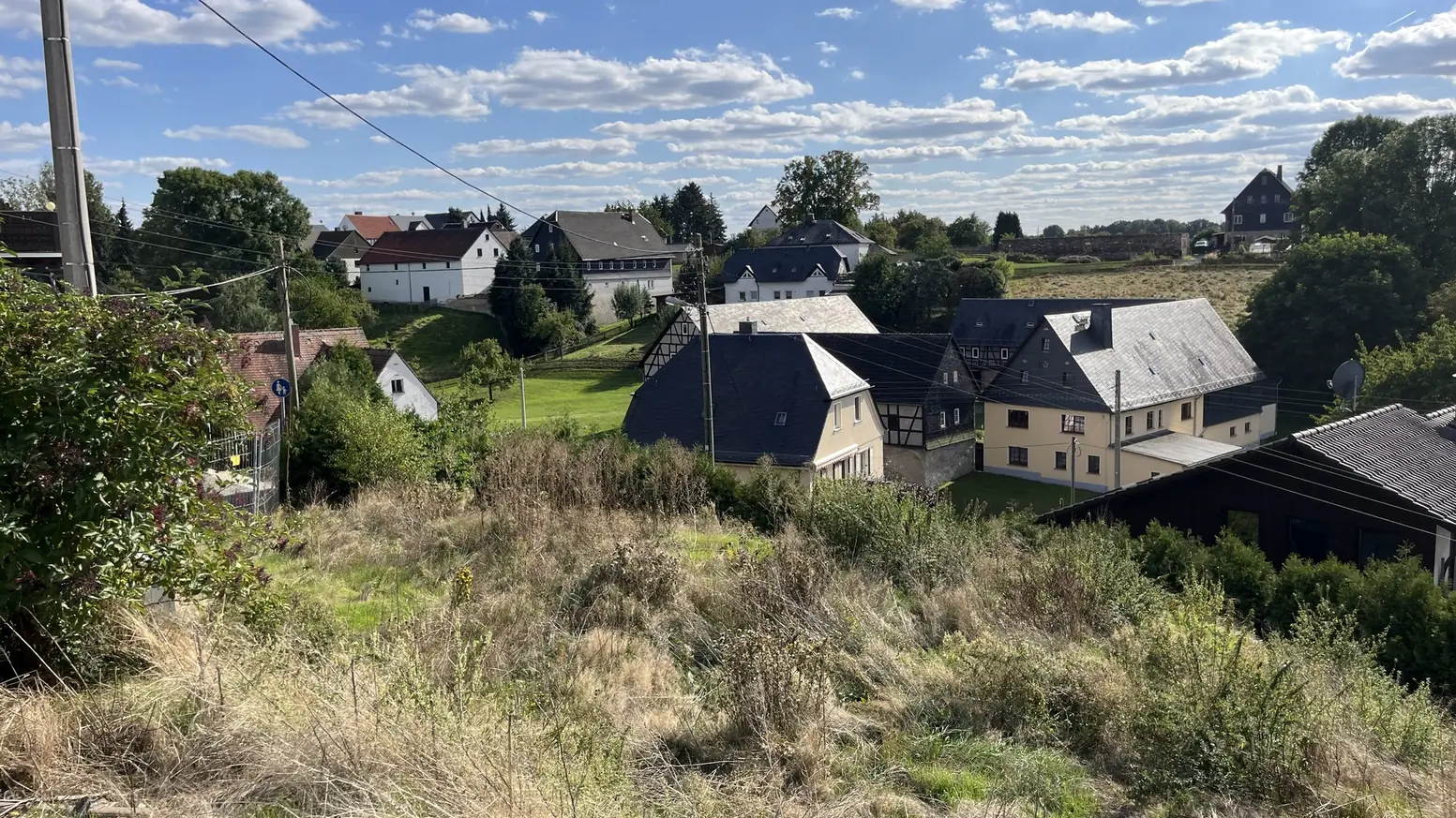 Baureifes Baugrundstück in attraktiver Südhanglage – ideale Voraussetzungen für Ihr Einfamilienhaus