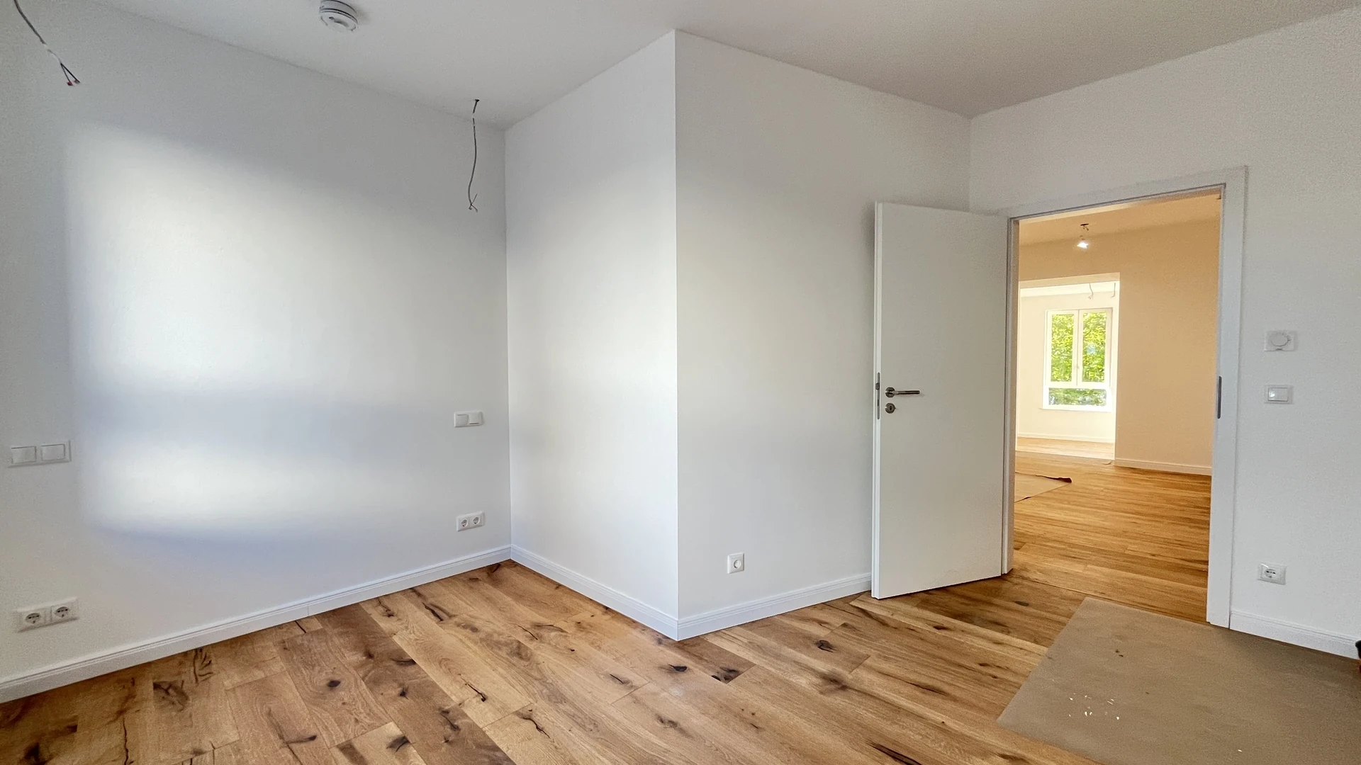 Moderne Terrassenwohnung – Erstbezug nach Topsanierung