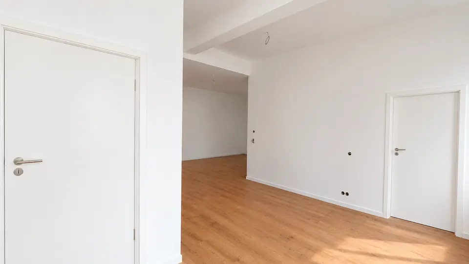 Raum für die Familie, hochwertig sanierte Wohnung mit separatem Hauseingang am Naturschutzgebiet