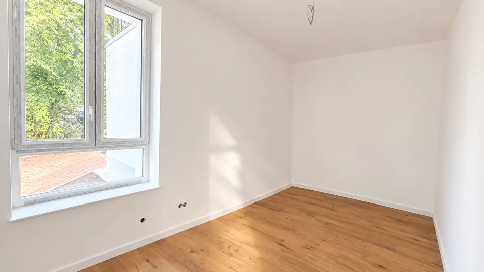 Raum für die Familie, hochwertig sanierte Wohnung mit separatem Hauseingang am Naturschutzgebiet