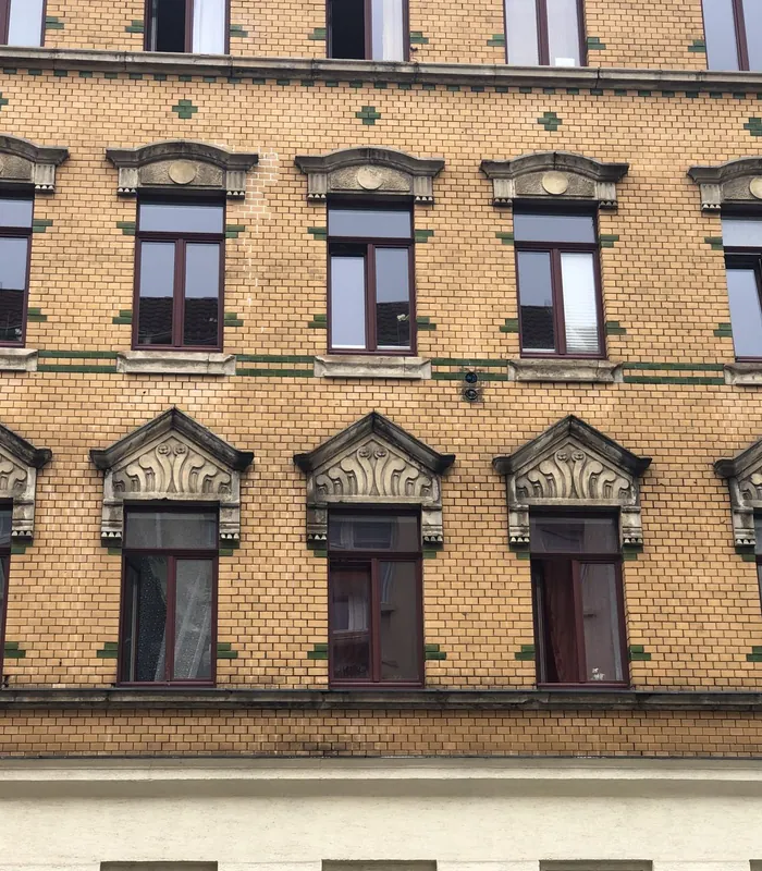 Mehrfamilienhaus in 04317 Leipzig