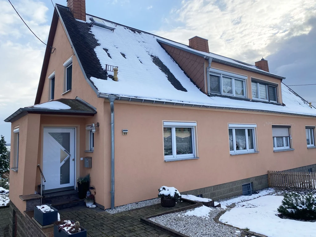 Doppelhaushälfte in familienfreundlicher Lage in Geringswalde