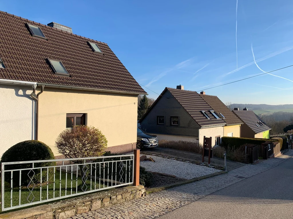 House, 4 Rooms, approx. 125 m² in Lunzenau