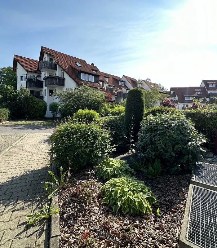 Garage & Stellplatz in 09212 Limbach-Oberfrohna