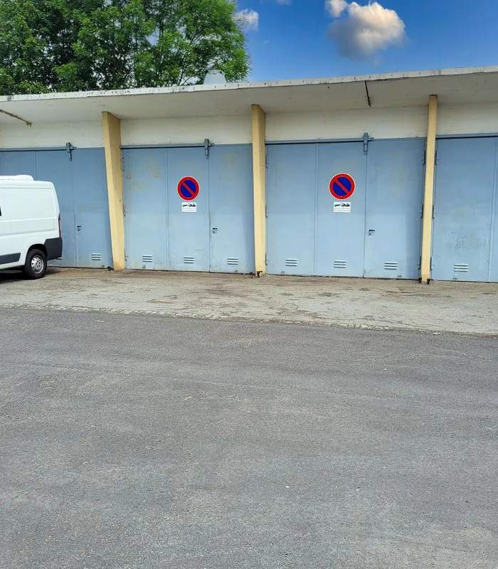 Garage & Stellplatz in 09125 Chemnitz