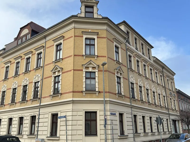 Attraktive 2-Zimmer-Wohnung mit Echtholzparkett & Balkon im Leipziger Neuseenland