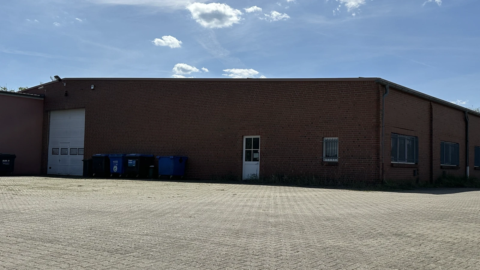 Hall / Production, approx. 6,167 m² in Fredersdorf (Fredersdorf-Nord)
