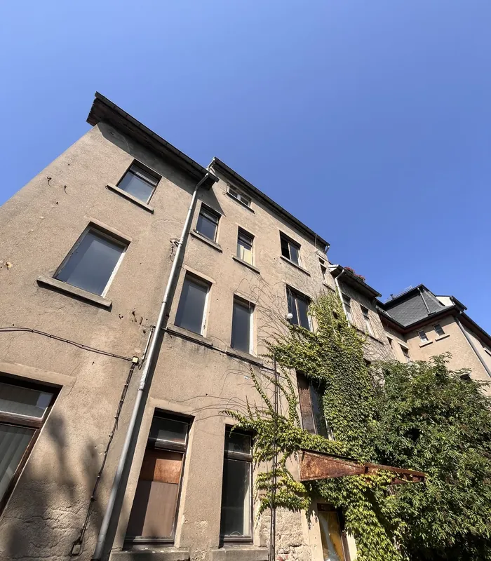 Apartment building in 09212 Limbach-Oberfrohna