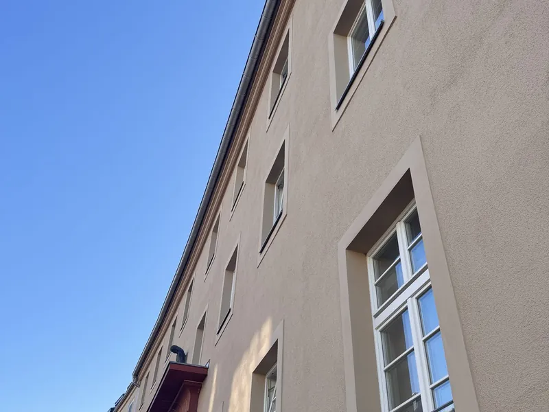 Sanierte 2-Zimmer-Wohnung mit Balkon und Fußbodenheizung im beliebten Lutherviertel