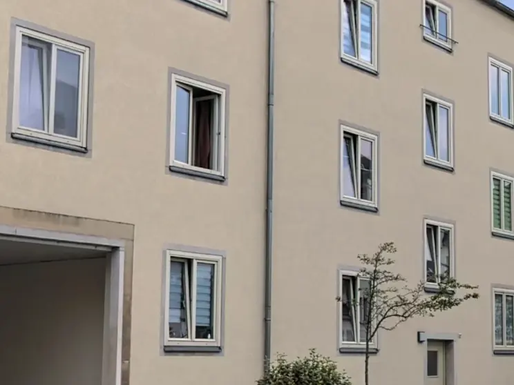 Gepflegte Eigentumswohnung mit Balkon und 7,9 % Rendite auf dem Sonnenberg