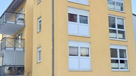 Helle 2,5‑Zimmer-Wohnung mit XXL-Balkon in Schlosschemnitz, frisch saniert