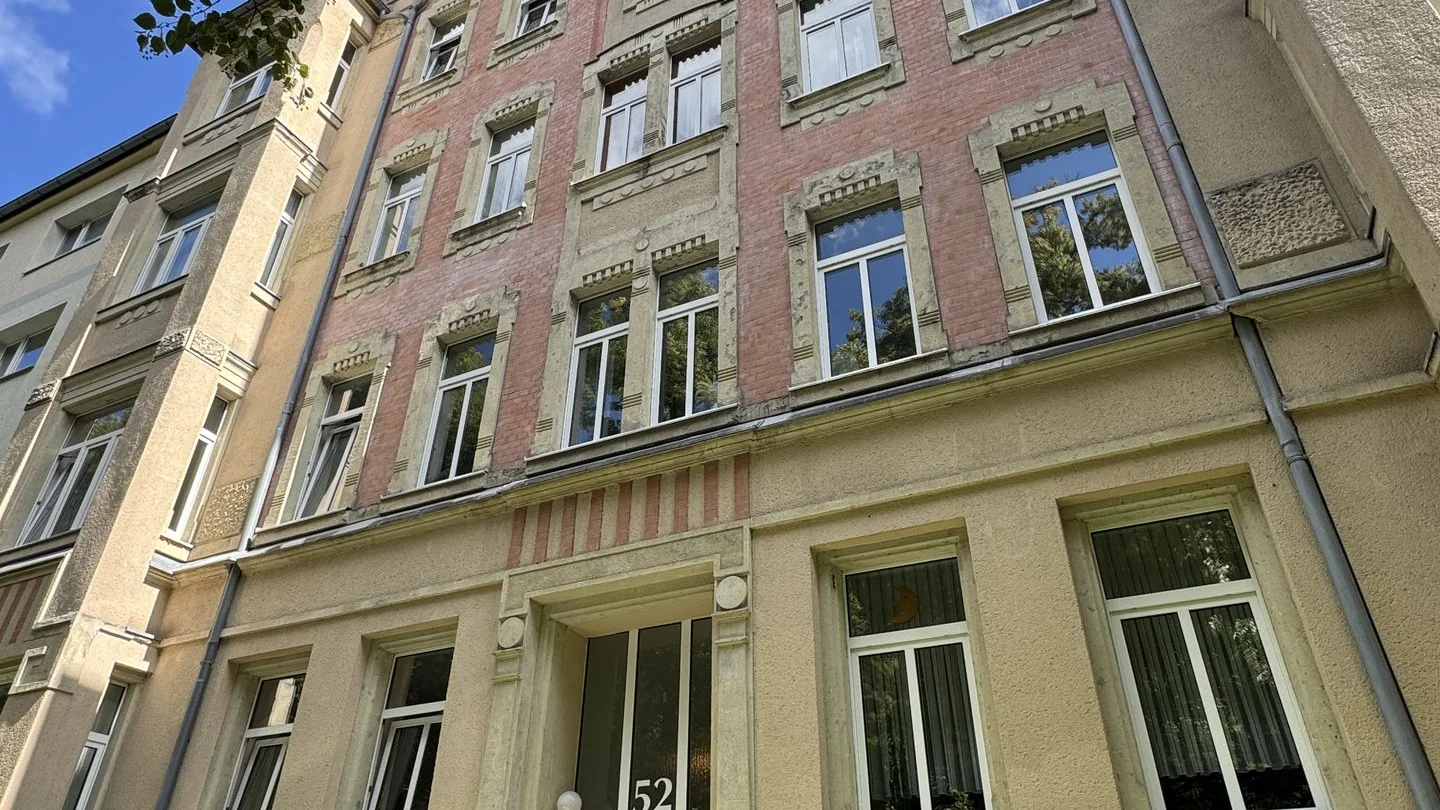 Ideal für Familien - Moderne 4-Zimmer-Dachgeschosswohnung mit Balkon